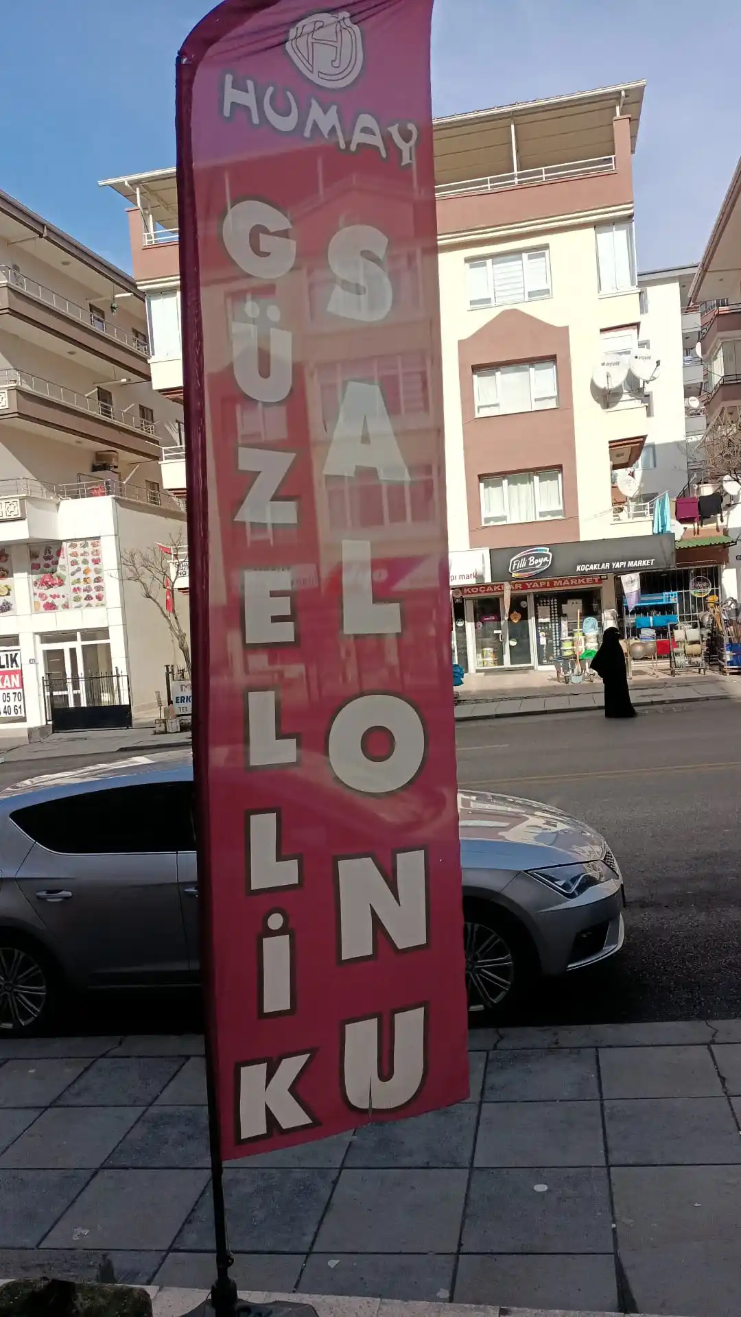 bayan-kuaforu-yelken-bayragi-31